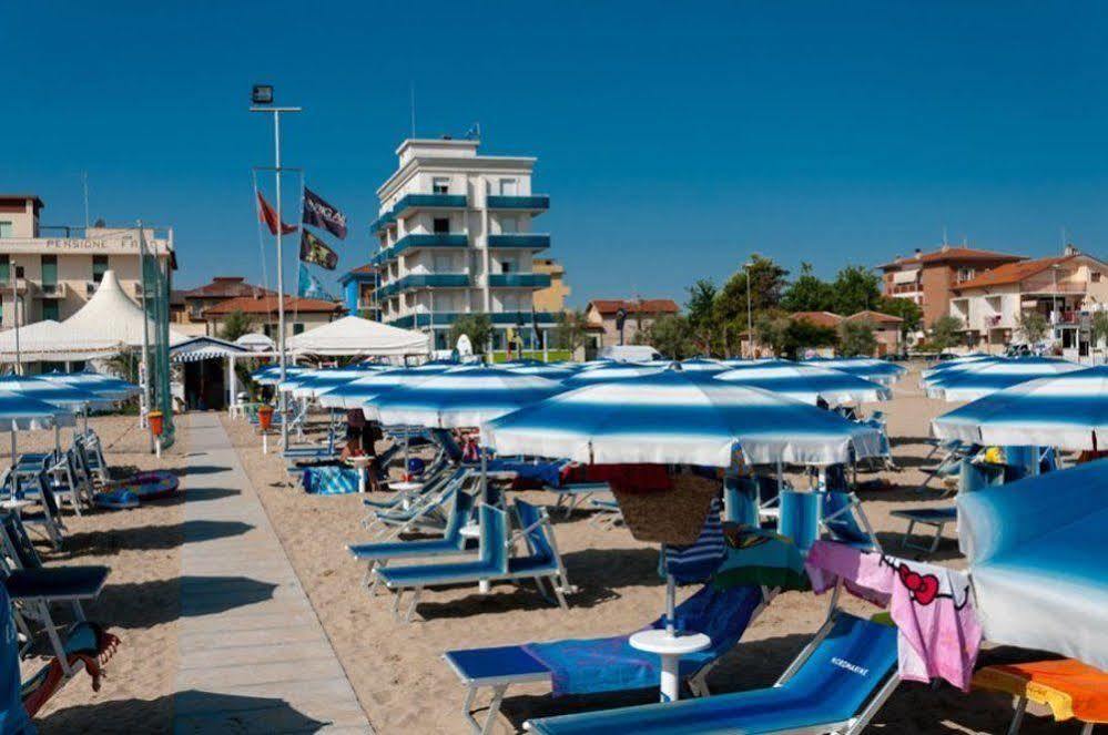 Hotel Sayonara Senigallia Exterior foto